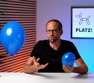 Stefan von bonacker ballonversand zeigt welche Ballons für Heliumfüllungen geeignet sind.