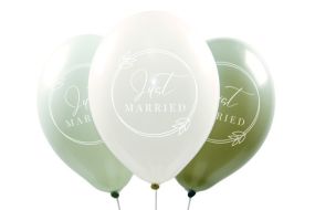 ballons just married boho gruen 1 