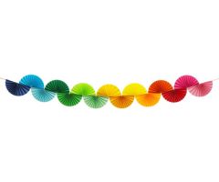 papiergirlande regenbogen 